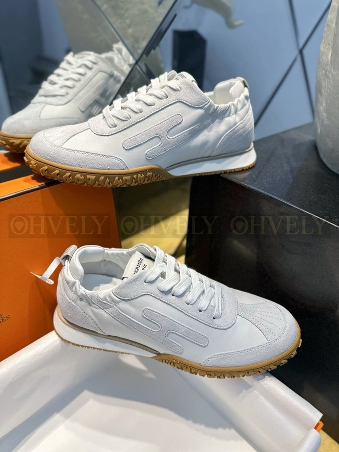 에르메스 제트 스니커즈