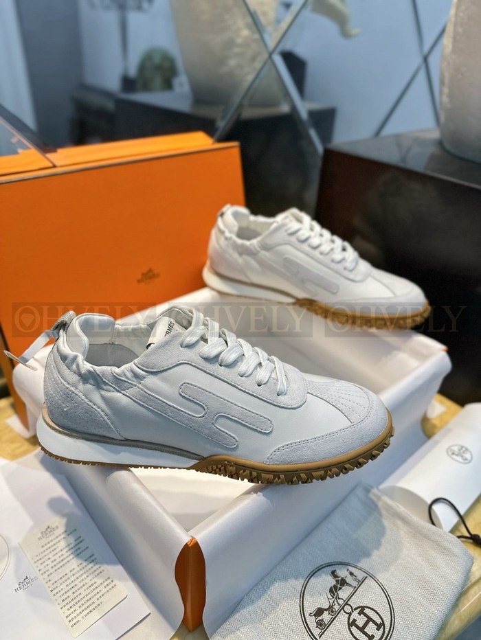 에르메스 제트 스니커즈