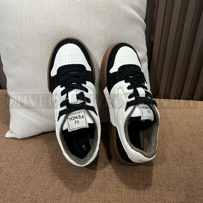 펜디 매치 스니커즈