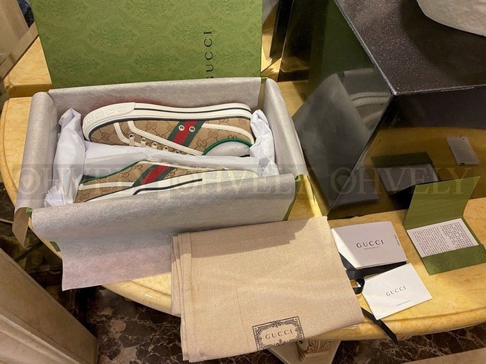 구찌 gg 테니스 1977 스니커즈