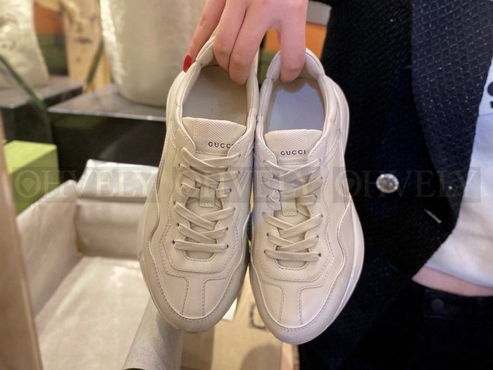 구찌 라이톤 더티 스니커즈