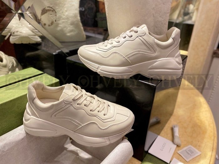 구찌 라이톤 더티 스니커즈