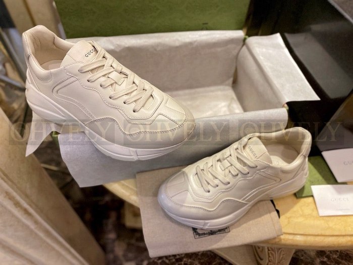 구찌 라이톤 더티 스니커즈