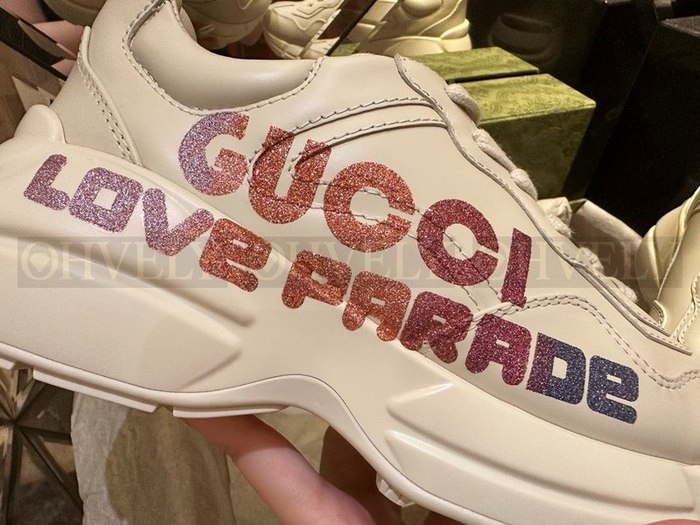 구찌 라이톤 러브 퍼레이드 스니커즈