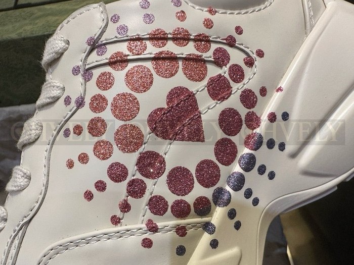 구찌 라이톤 러브 퍼레이드 스니커즈