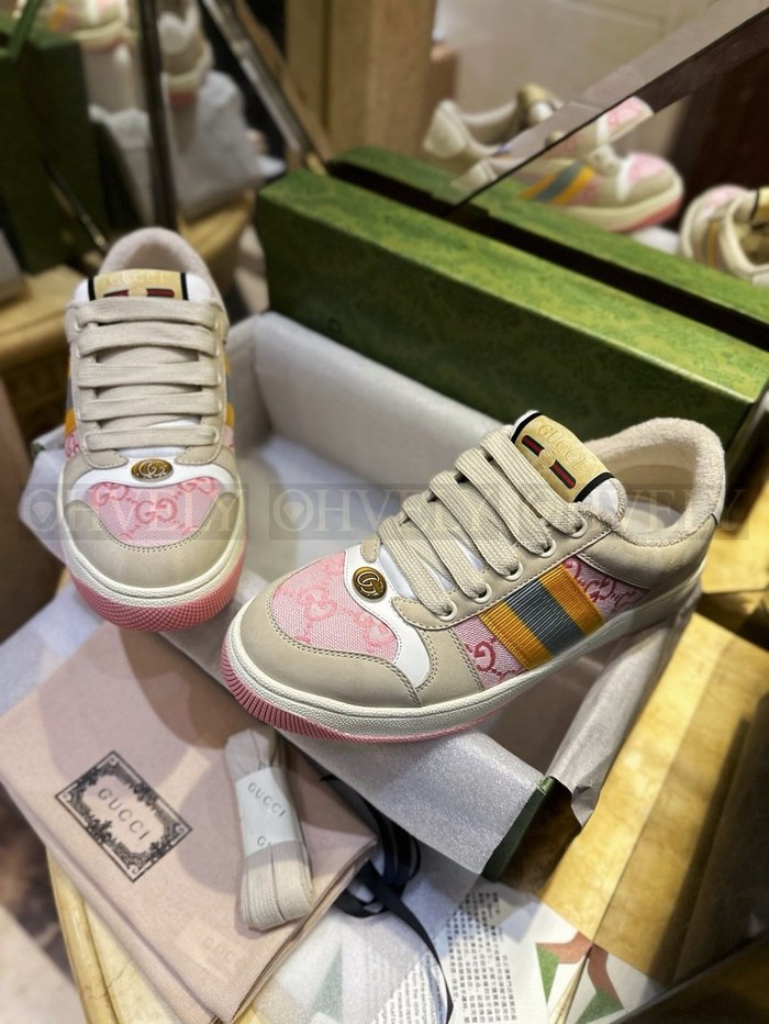 구찌 스크리너 GG 스니커즈