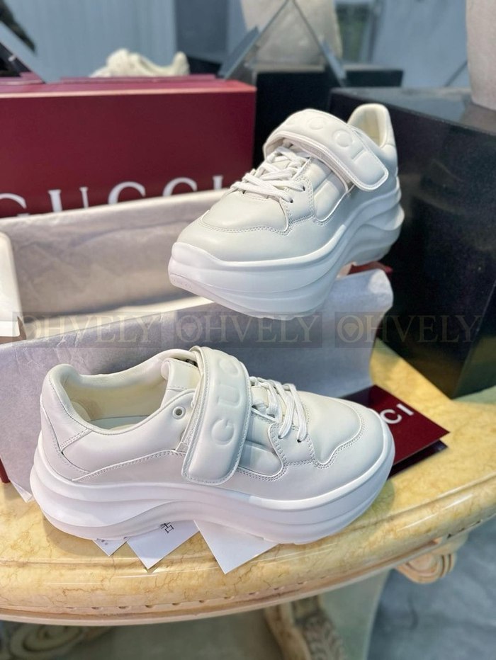 구찌 웨이브 웨지힐 스니커즈