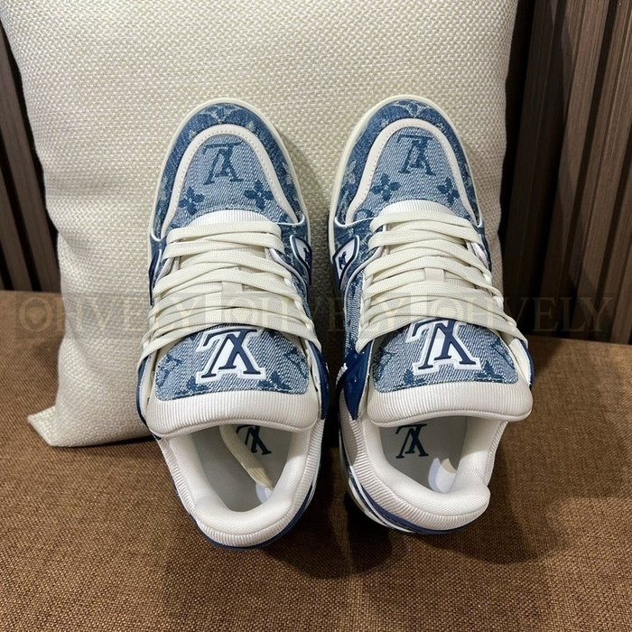 루이비통 LV 트레이너 데님 스니커즈