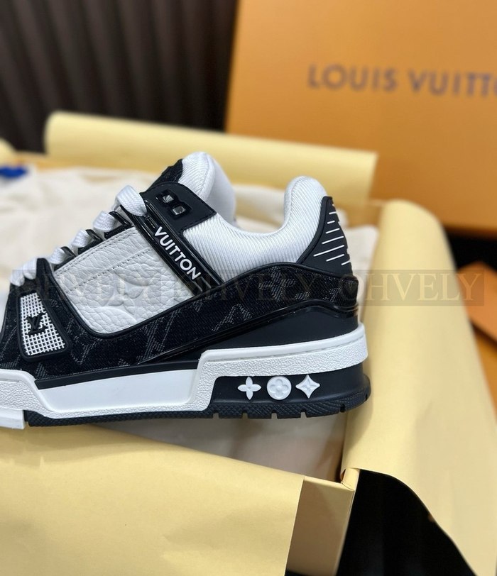 루이비통 LV 트레이너 스니커즈