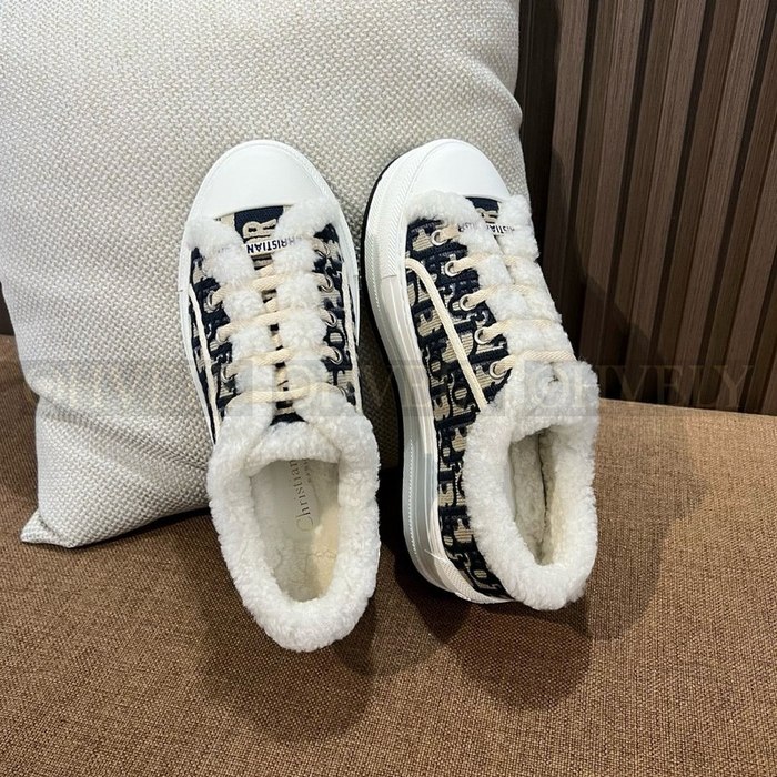 디올 오블리크 퍼 플랫폼 스니커즈