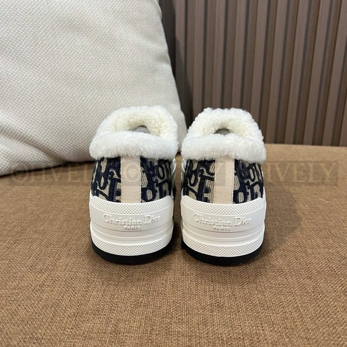 디올 오블리크 퍼 플랫폼 스니커즈