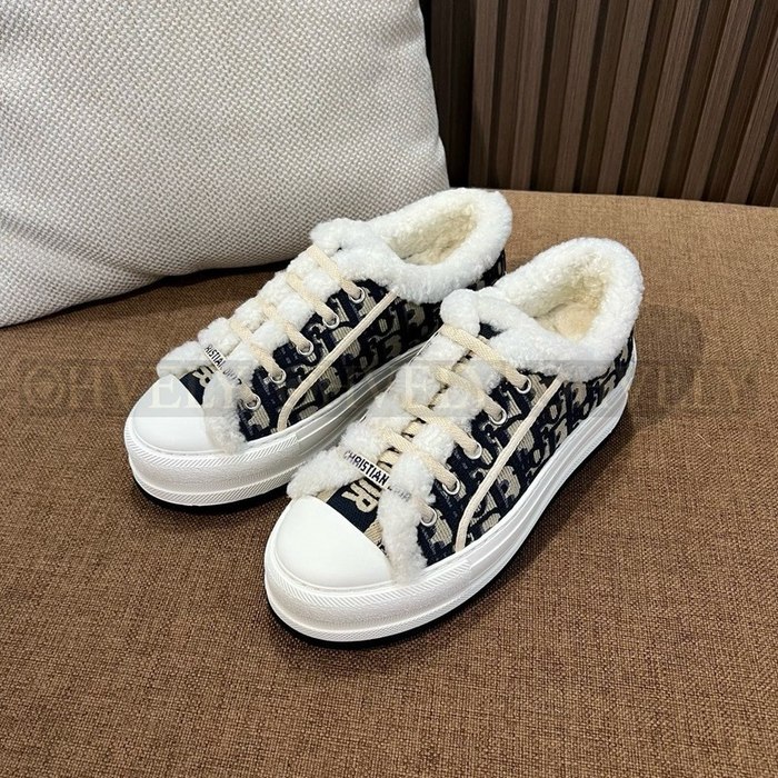 디올 오블리크 퍼 플랫폼 스니커즈