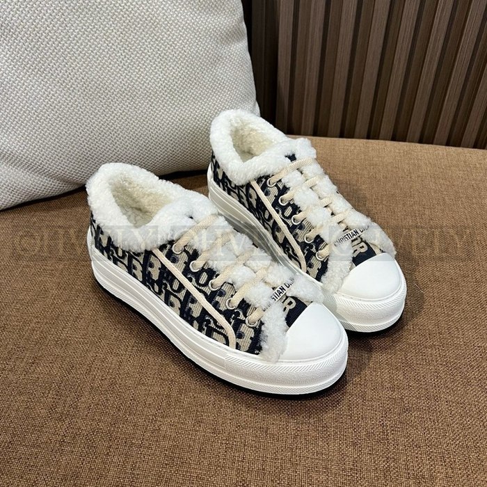 디올 오블리크 퍼 플랫폼 스니커즈