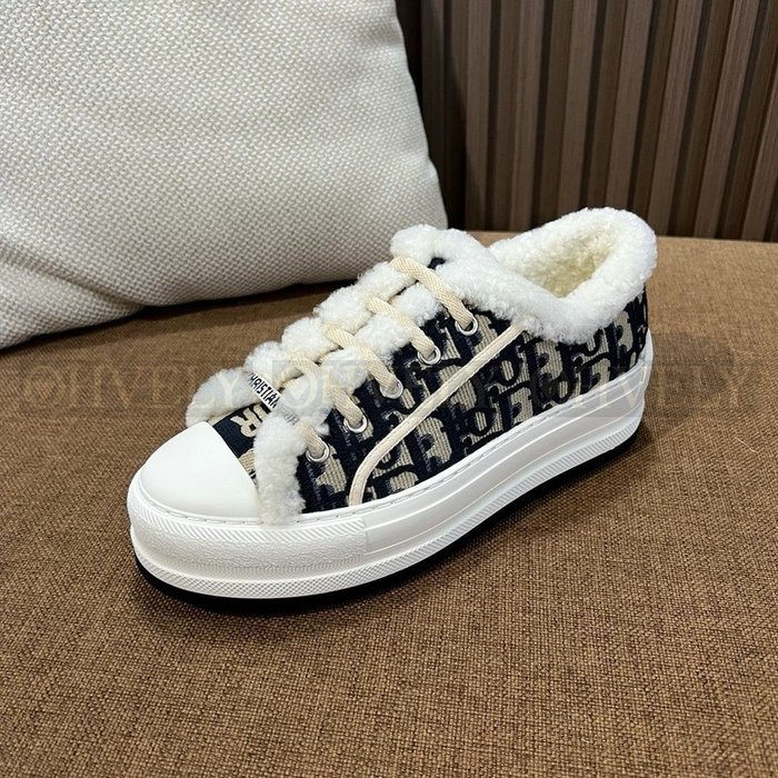 디올 오블리크 퍼 플랫폼 스니커즈