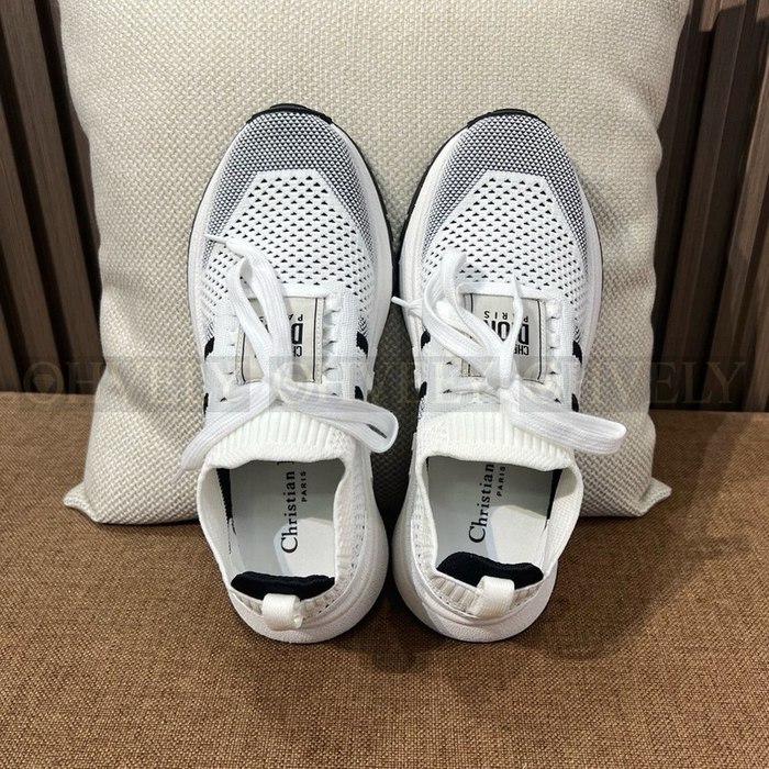 디올 런앤 디올 스니커즈