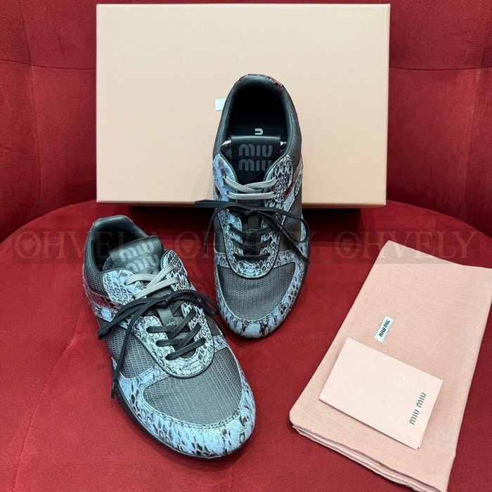 미우미우 김나지움 에이어스 가죽 스니커즈