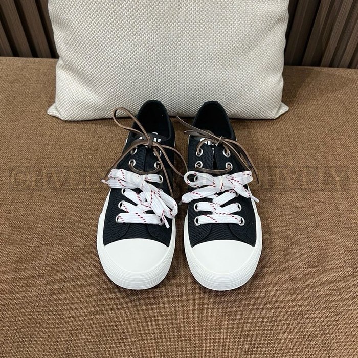 미우미우 워시드 데님 스니커즈