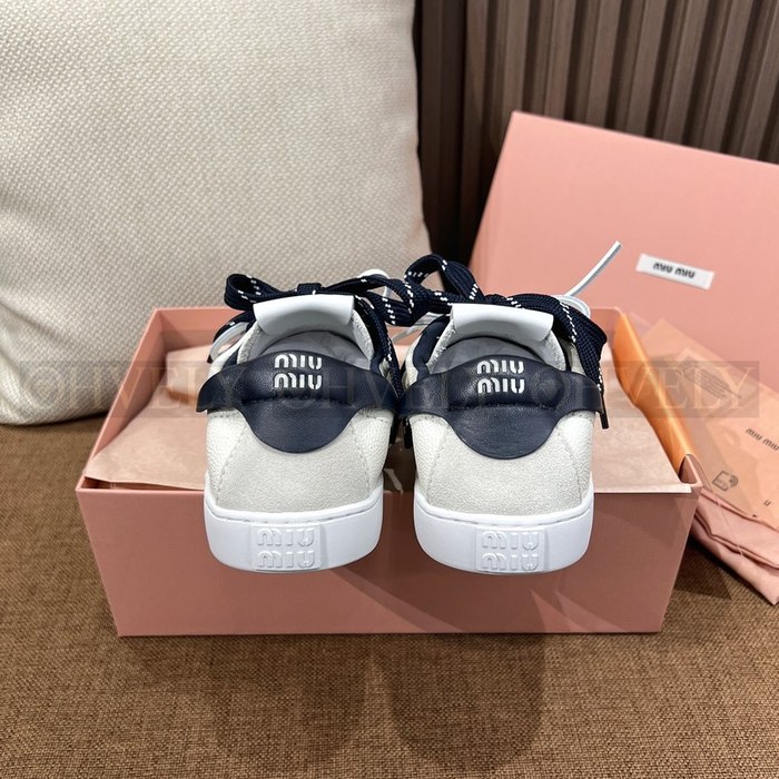 미우미우 데코 레더 스니커즈