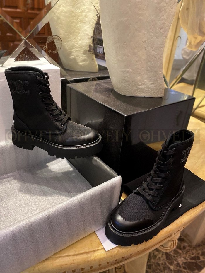 셀린느 나일론 벌키 레이스업 부츠