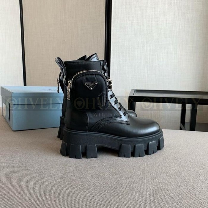 프라다 브러시드 파우치 부츠