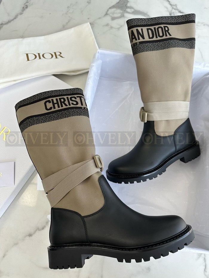 디올 D 메이저 앵클 부츠