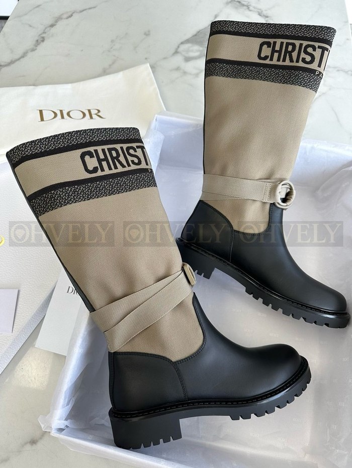 디올 D 메이저 앵클 부츠