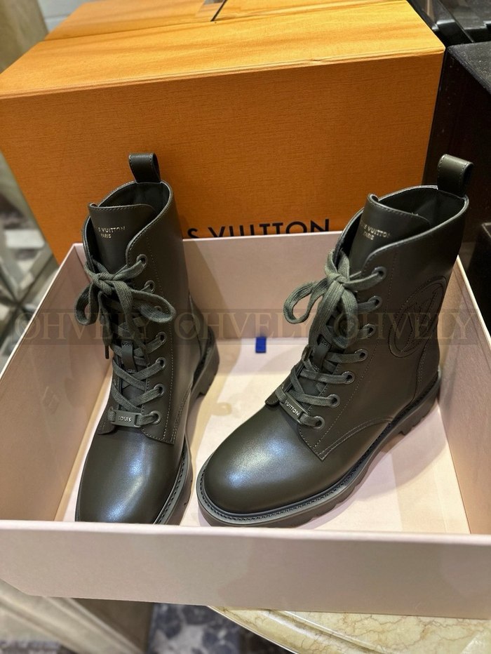 루이비통 테리토리 레인저 부츠