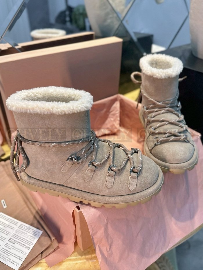 미우미우 스웨이드 부츠 데저트