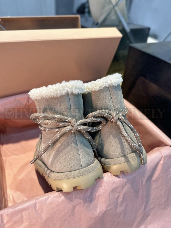 미우미우 스웨이드 부츠 데저트