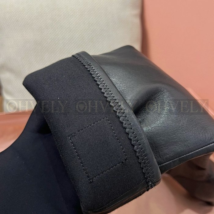 미우 미우 나파 레더 부츠 버클