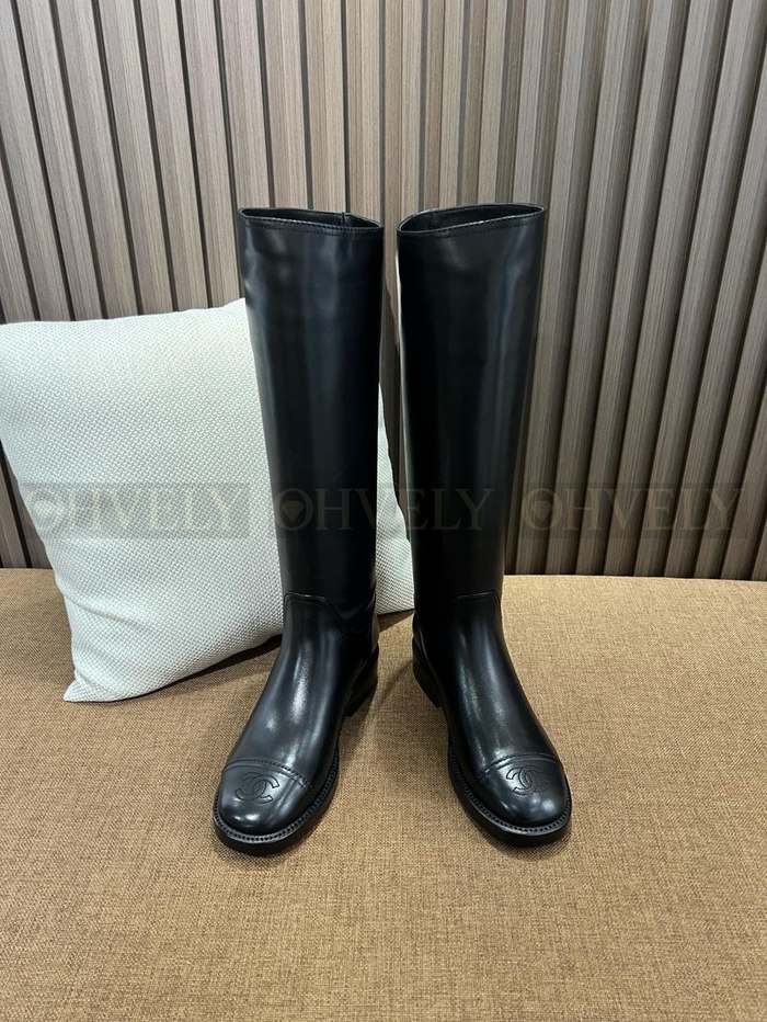 샤넬 하이 부츠 카프스킨 블랙