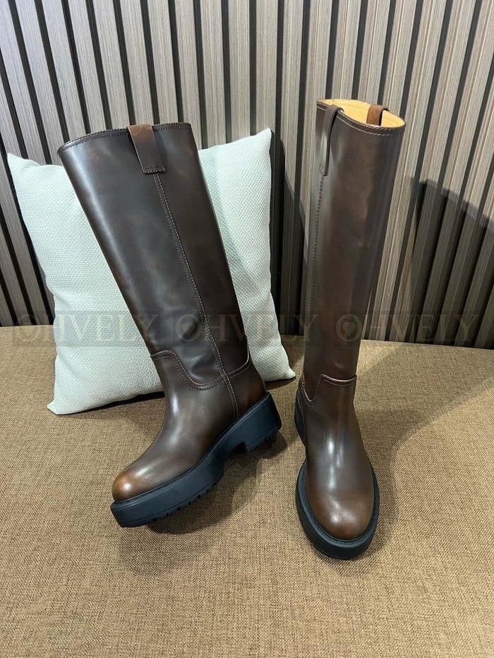 미우미우 퓌메 가죽 부츠