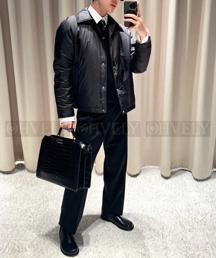 【 ZP 】FENDI 블랙 점퍼 (매장가 520만원)