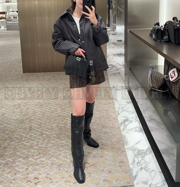 【 ZP 】FENDI 블랙 점퍼 (매장가 520만원)