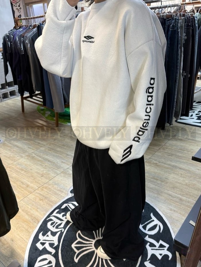 【 ZP 】BALENCIAGA 맨투맨 화이트 (매장가 288만원)