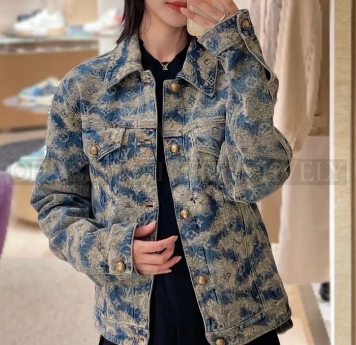 【 ZP 】LOUIS VUITTON 데님 자켓 (매장가 510만원)