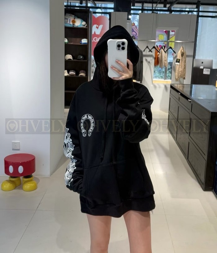 【 ZP 】CHROME HEARTS 후드 티셔츠 블랙 (매장가 380만원)