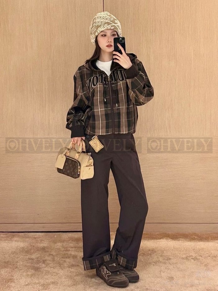 【 ZP 】LOUIS VUITTON 후드 집업 (매장가 546만원)