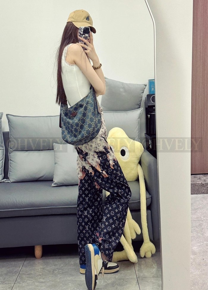 【 ZP 】LOUIS VUITTON 바지 (매장가 580만원)