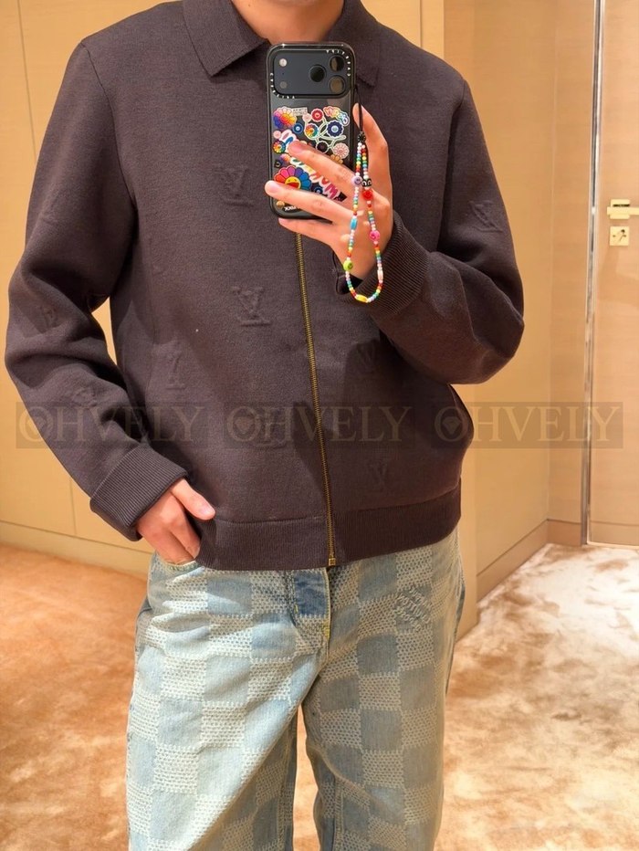 【 ZP 】LOUIS VUITTON 집업 (매장가 338만원)