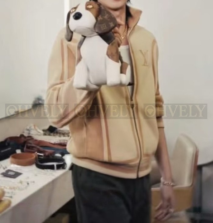 【 ZP 】LOUIS VUITTON 집업 아우터 (매장가 414만원)