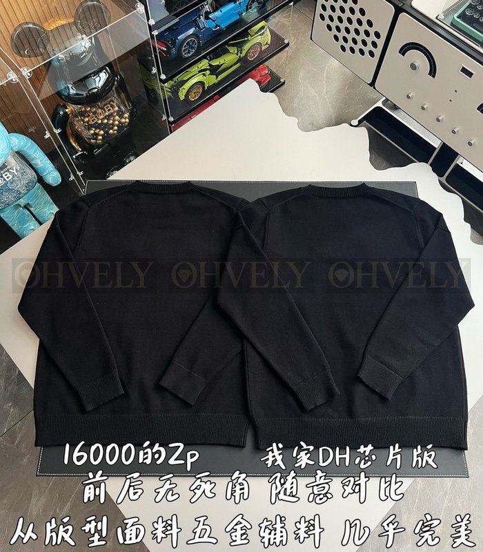 【 ZP 】DIOR 라운드 맨투맨 (매장가 320만원)