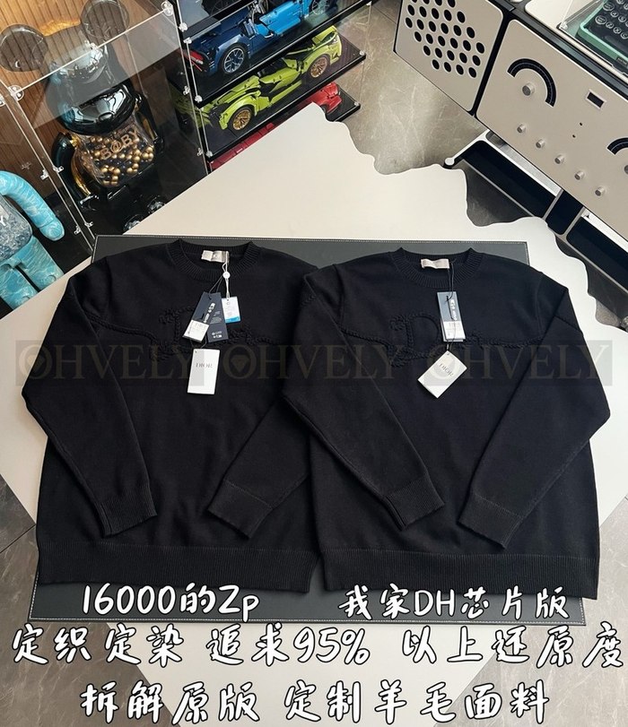 【 ZP 】DIOR 라운드 맨투맨 (매장가 320만원)