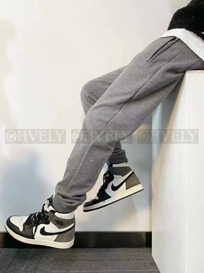 【 ZP 】DIOR 팬츠 (매장가 340만원)