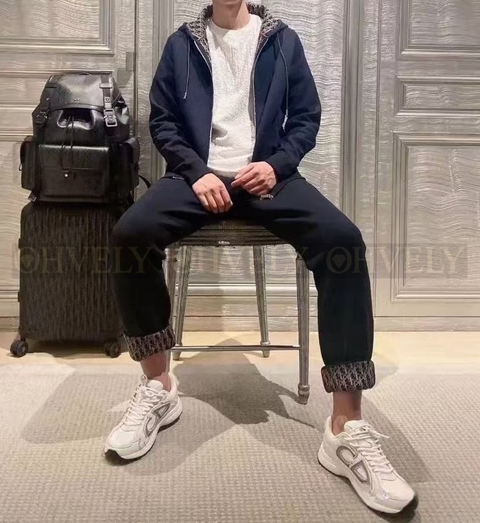 【 ZP 】DIOR 팬츠 (매장가 340만원)