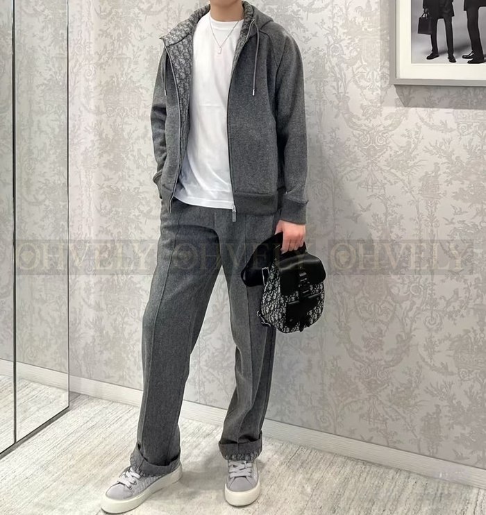 【 ZP 】DIOR 팬츠 (매장가 340만원)