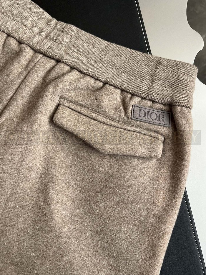 【 ZP 】DIOR 팬츠 (매장가 340만원)