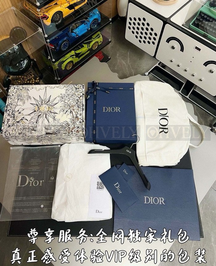 【 ZP 】DIOR 집업 후드 (매장가 1080만원)