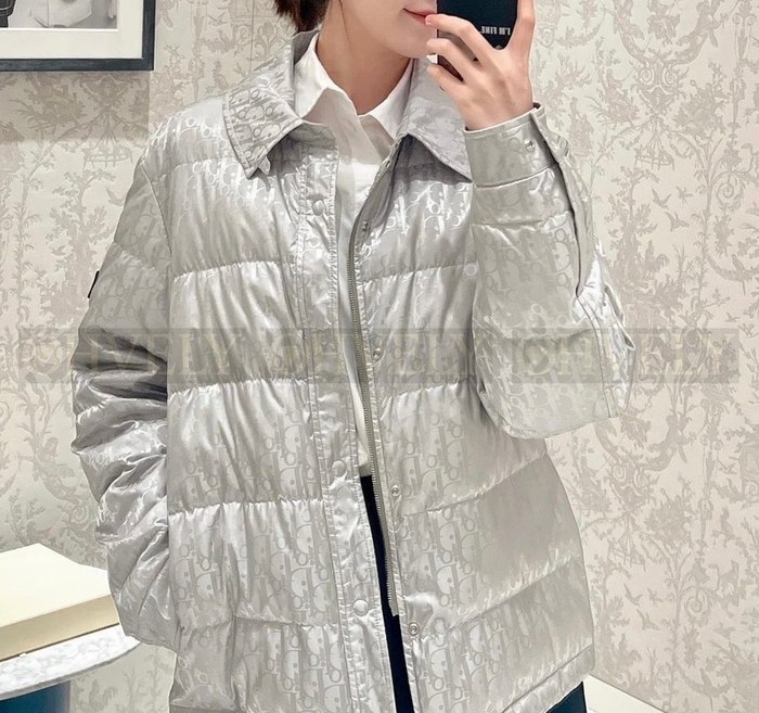 【 ZP 】DIOR 패딩 (매장가 440만원)