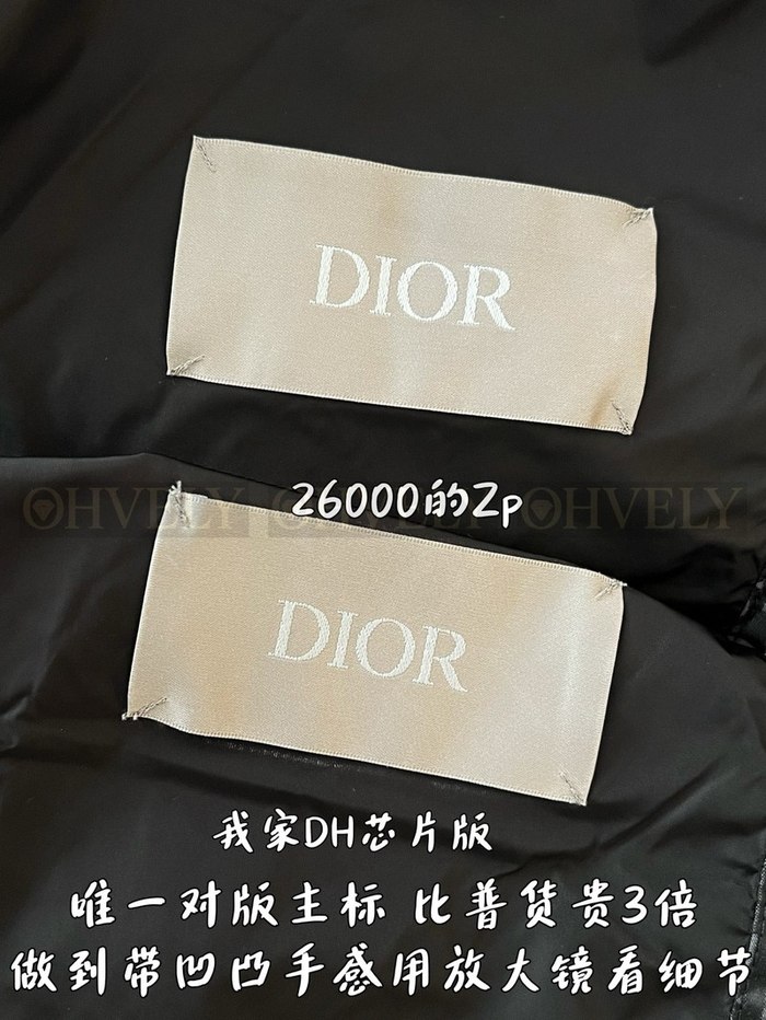 【 ZP 】DIOR 패딩 (매장가 520만원)